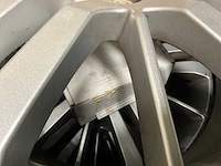 Range rover velg met band (4x) - afbeelding 6 van  8