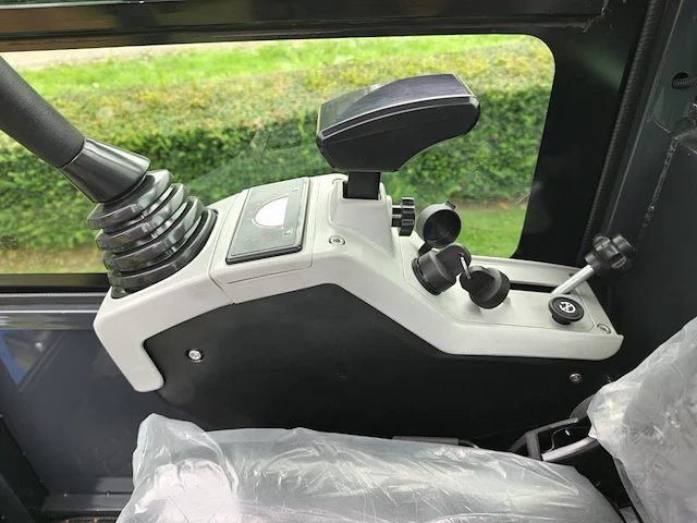 Ranger - 2025 - xt-18u - minigraafmachine - afbeelding 19 van  30