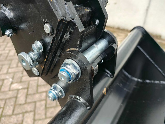 Ranger - 2025 - xt-18u - minigraafmachine - afbeelding 20 van  42