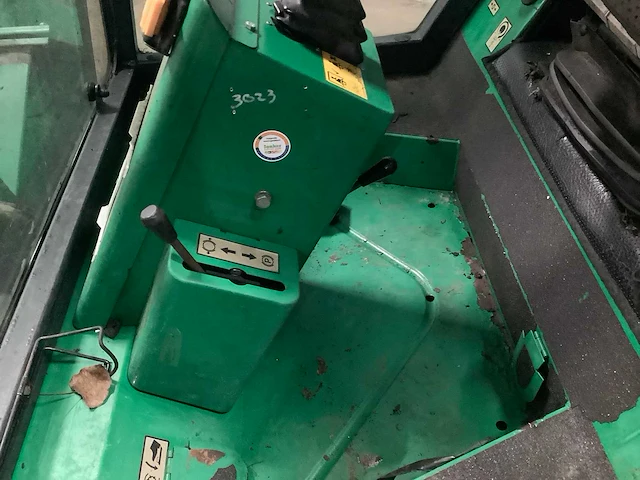 Ransomes commander 350 zitmaaier - afbeelding 15 van  20