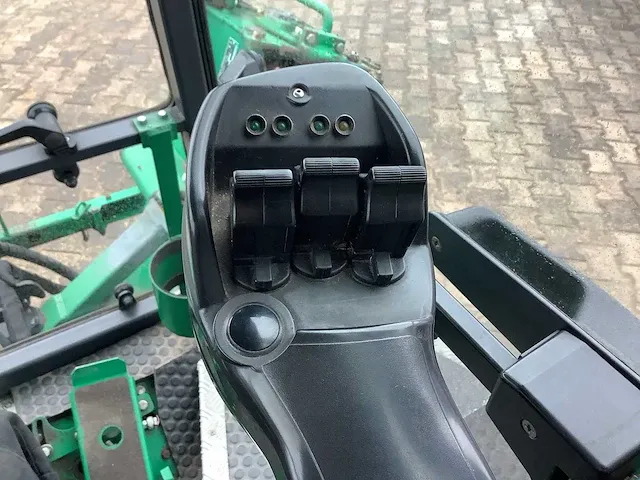 Ransomes commander 3520 zitmaaier/kooimaaier - afbeelding 19 van  22