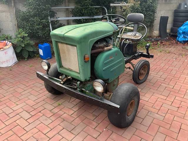 Ransomes triple oldtimer tractor - afbeelding 1 van  20
