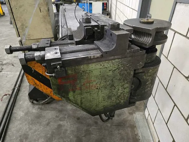 Rasi - e 60 3 - doornbuigmachine - 1989 - afbeelding 15 van  17