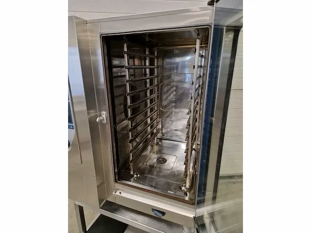 Rational - cpc 101 g - combisteamer met onderstel - afbeelding 3 van  3