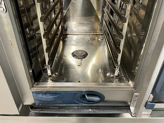 Rational - scc 101g - combisteamer - afbeelding 7 van  10