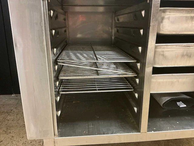 Rational cpc 101/105 heteluchtoven met stoom en grill functie - afbeelding 13 van  25
