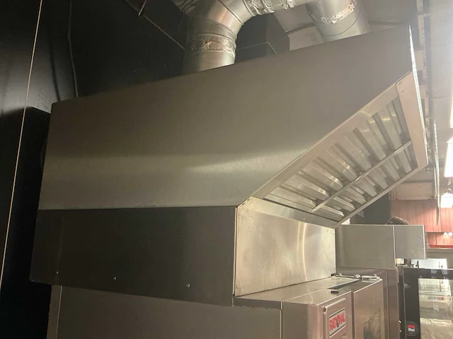 Rational cpc 101/105 heteluchtoven met stoom en grill functie - afbeelding 21 van  25