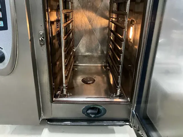 Rational scc 101g selfcookingcenter - afbeelding 6 van  11
