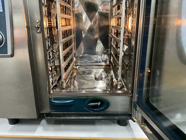 Rational scc we 101 e selfcookingcenter - afbeelding 4 van  8