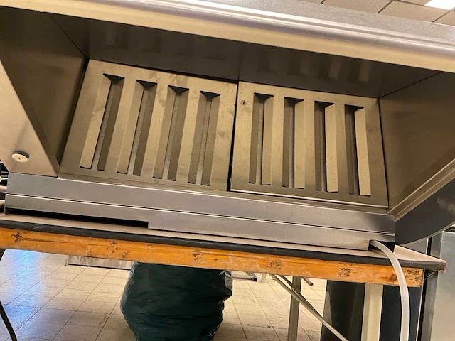 Rational uv 201e combisteamer afzuigkap - afbeelding 4 van  7