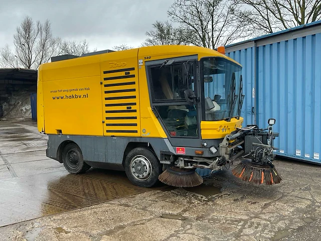Ravo 540 zelfrijdende veeg-zuigmachine - afbeelding 12 van  26