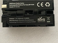 Ravpower np f550 camera-acculaderset - afbeelding 2 van  2