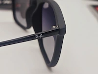 Rayban zonnebril chris gradient grey - afbeelding 5 van  7