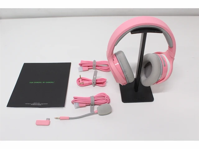 Razer barracuda x draadloze gaming headset quartz roze pc, ps4/ps5, nintendo switch & mobile - afbeelding 5 van  5