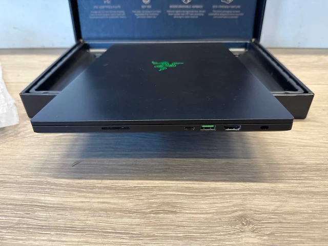 Razer blade 15 i9-12900h gaming laptop - afbeelding 6 van  7