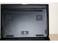 Razer blade 18 gaming laptop - intel® core i9-13950hx - 32gb - 1tb ssd - nvidia® geforce® rtx 4080 (black) - afbeelding 9 van  11