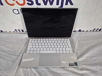 Razer book uhd touch 60hz i7-1tb laptop (zilver) - afbeelding 3 van  3