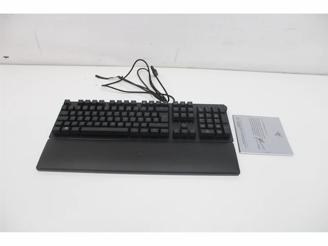 Razer huntsman v2 keyboard (purple switch) us qwertylayout - afbeelding 5 van  5