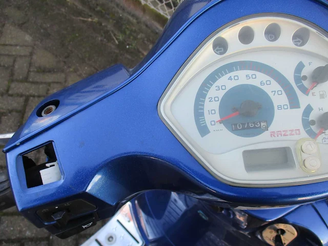 Razzo - snorscooter - toscana riva - scooter - afbeelding 3 van  11