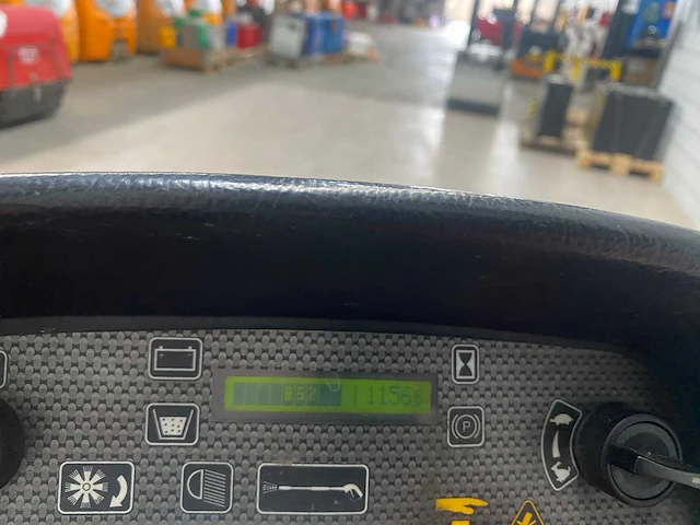 Rcm - 2013 - metro 1102rn - schrobmachine - afbeelding 11 van  13