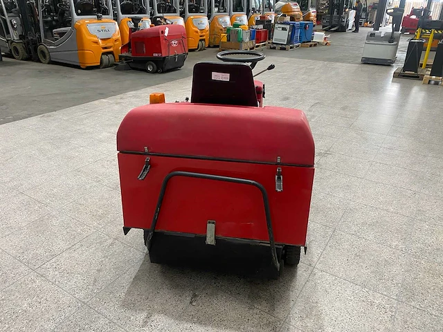 Rcm - atom plus - straatveegmachine - afbeelding 5 van  10