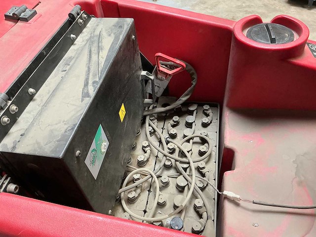 Rcm - metro 1102 n - vloerreiniger - 2010 - afbeelding 5 van  10