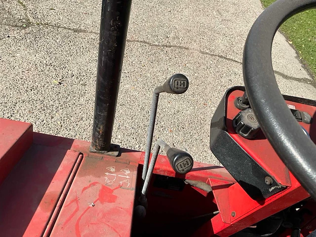 Rcm motoscopa zelfrijdende veegmachine - afbeelding 4 van  25