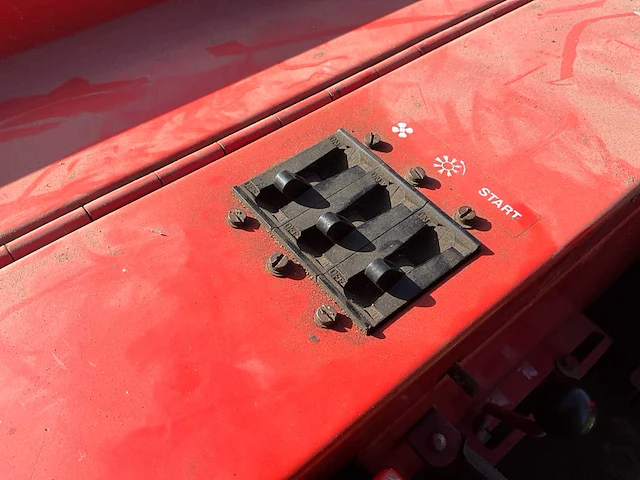 Rcm motoscopa zelfrijdende veegmachine - afbeelding 10 van  25