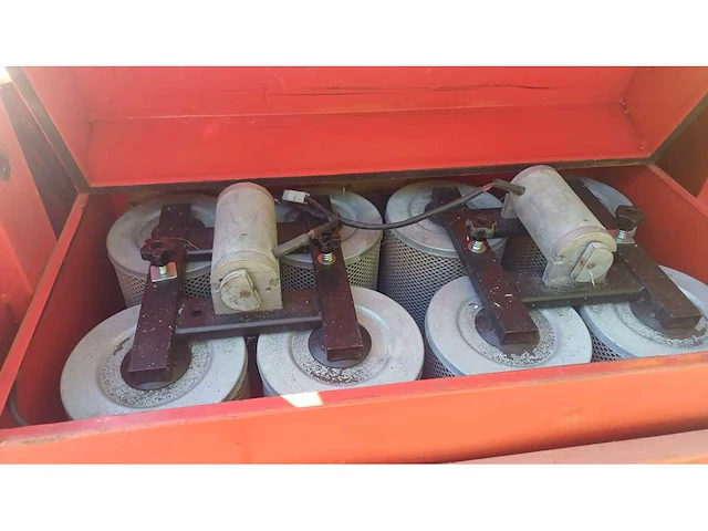 Rcm motoscopa zelfrijdende veegmachine - afbeelding 18 van  25