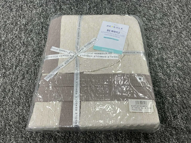 Re sole big waffle whit hood badjas (24x) - afbeelding 15 van  15
