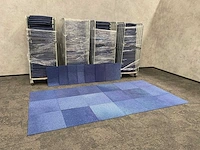 Re-use tapijttegels +/- 200m2 - afbeelding 1 van  2