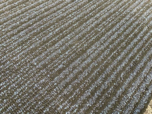 Re-use tapijttegels +/- 250m2 - afbeelding 6 van  10