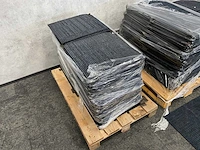 Re-use tapijttegels +/- 250m2 - afbeelding 7 van  10