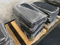 Re-use tapijttegels +/- 250m2 - afbeelding 8 van  10