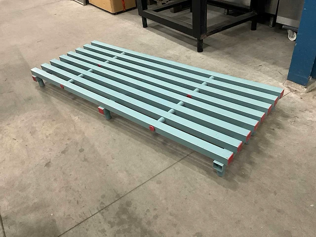 Rea - storage racking (2x) - afbeelding 1 van  5