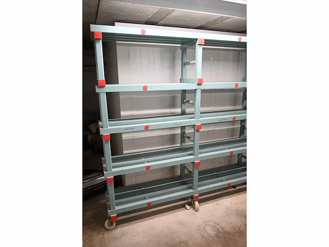 Rea mobiele kunststof legbordstelling - afbeelding 3 van  4