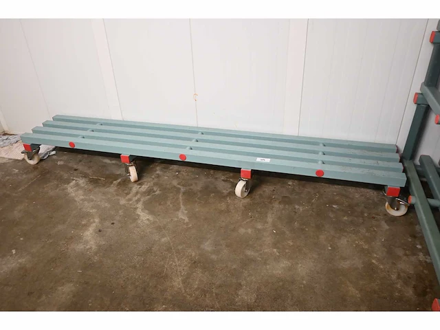 Rea mobiele kunststof legbordstelling - afbeelding 1 van  2