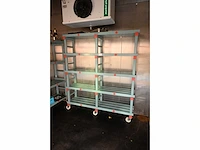 Rea mobiele kunststof legbordstelling - afbeelding 3 van  4