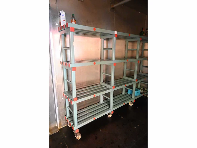 Rea mobiele kunststof legbordstelling - afbeelding 3 van  4