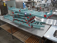 Rea - afbeelding 1 van  4