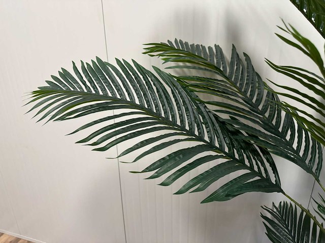 Real touch palm tree kunstplant (2x) (240cm hoog) - afbeelding 2 van  13