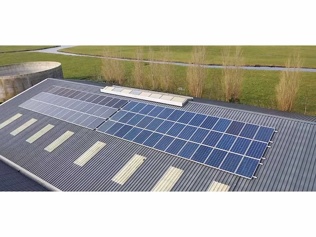 Realforce zonnepaneel installatie (18720wp) - afbeelding 1 van  16