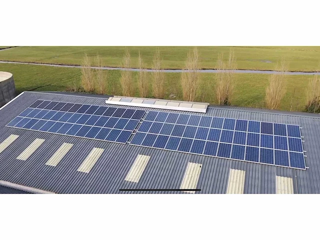 Realforce zonnepaneel installatie (18720wp) - afbeelding 9 van  16