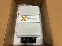 Rec - set van 10 full black zonnepanelen (405 wp) met solax 3.7k hybride omvormer en solax 5.8 kwh batterij t.b.v opslag - afbeelding 18 van  26