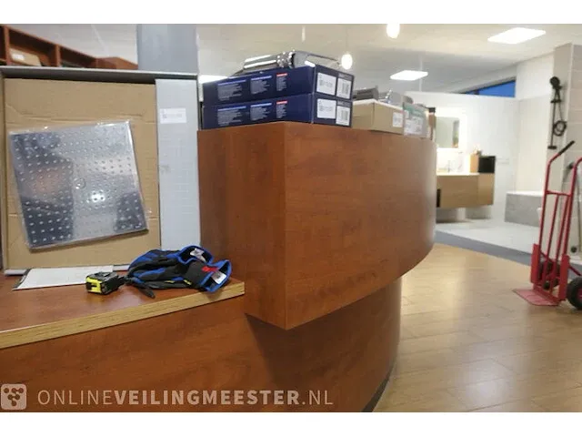 Receptie meubel heerdink-almelo, kersen: glunz bb-23-27 - afbeelding 5 van  31