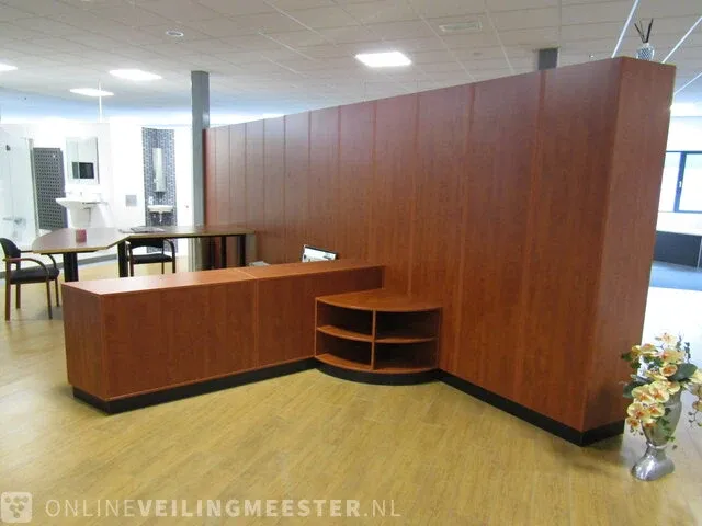 Receptie meubel heerdink-almelo, kersen: glunz bb-23-27 - afbeelding 23 van  31