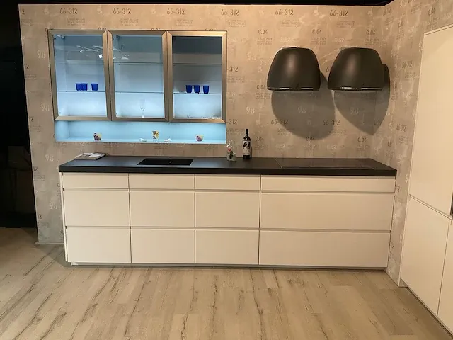 Recht opgestelde keuken - afbeelding 2 van  29