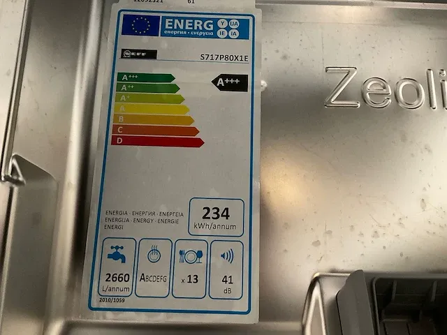 Recht opgestelde keuken - afbeelding 16 van  29