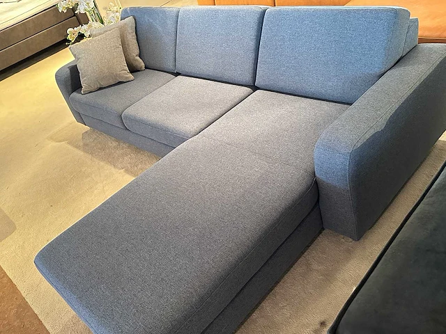 Rechte bank met chaise longue - afbeelding 4 van  9
