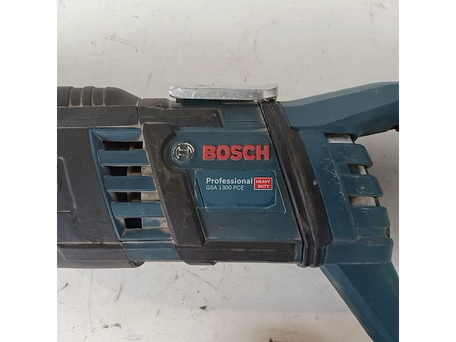 Reciprozaag 230v bosch, gsa 1300 pce, bouwjaar 2019 - afbeelding 4 van  7